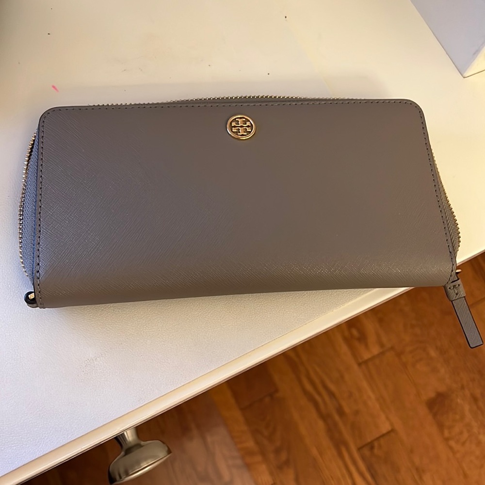 Tory Burch Wallet